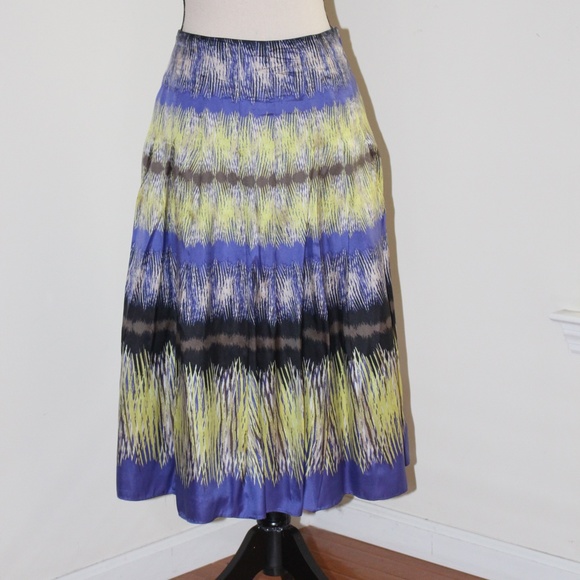 Jones Of New York Collection, wide pleats silk blend skirt - Picture 2 of 11